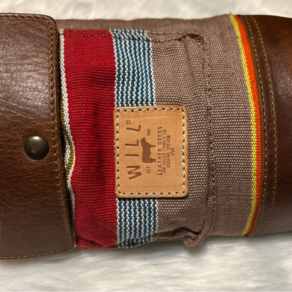 WILL Leather Goods Brown and Multicolor Blanket Tote/Carrier - Picture 2 of 16